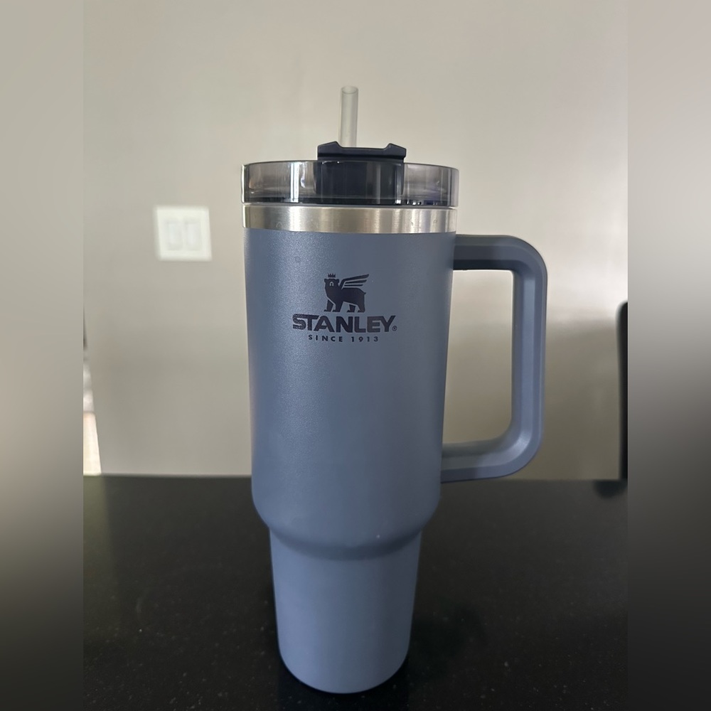 Stanley 40oz tumbler